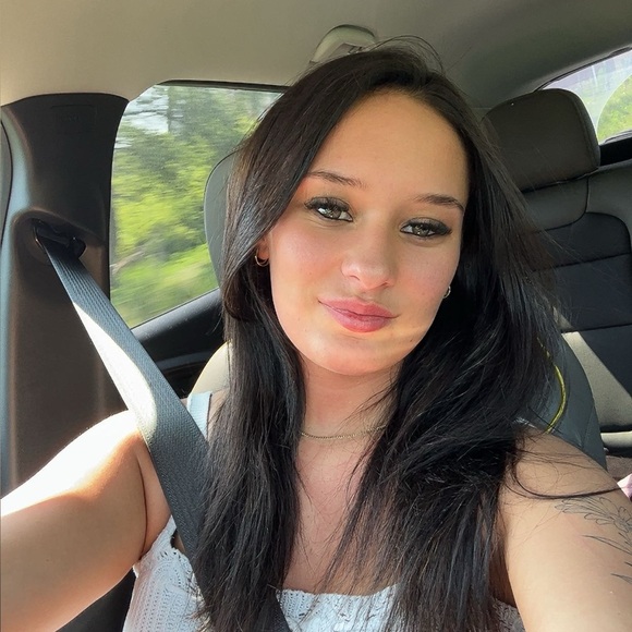 gabby_sahlet